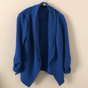 Open blazer with 3/4 sleeve